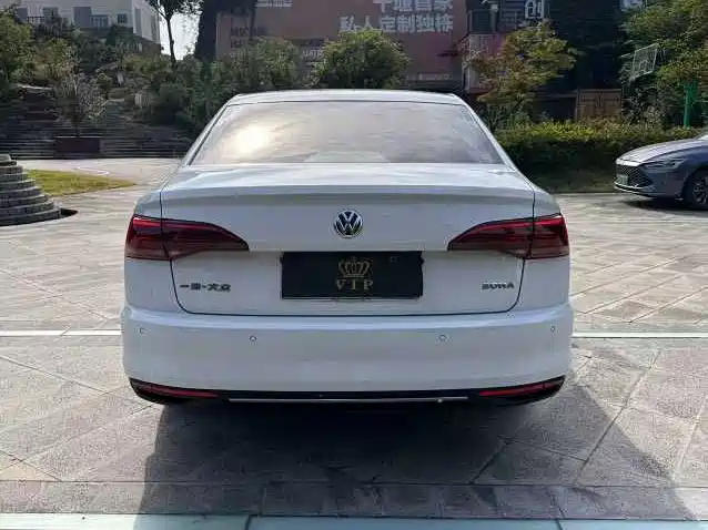 Volkswagen Bora — миниатюра 5
