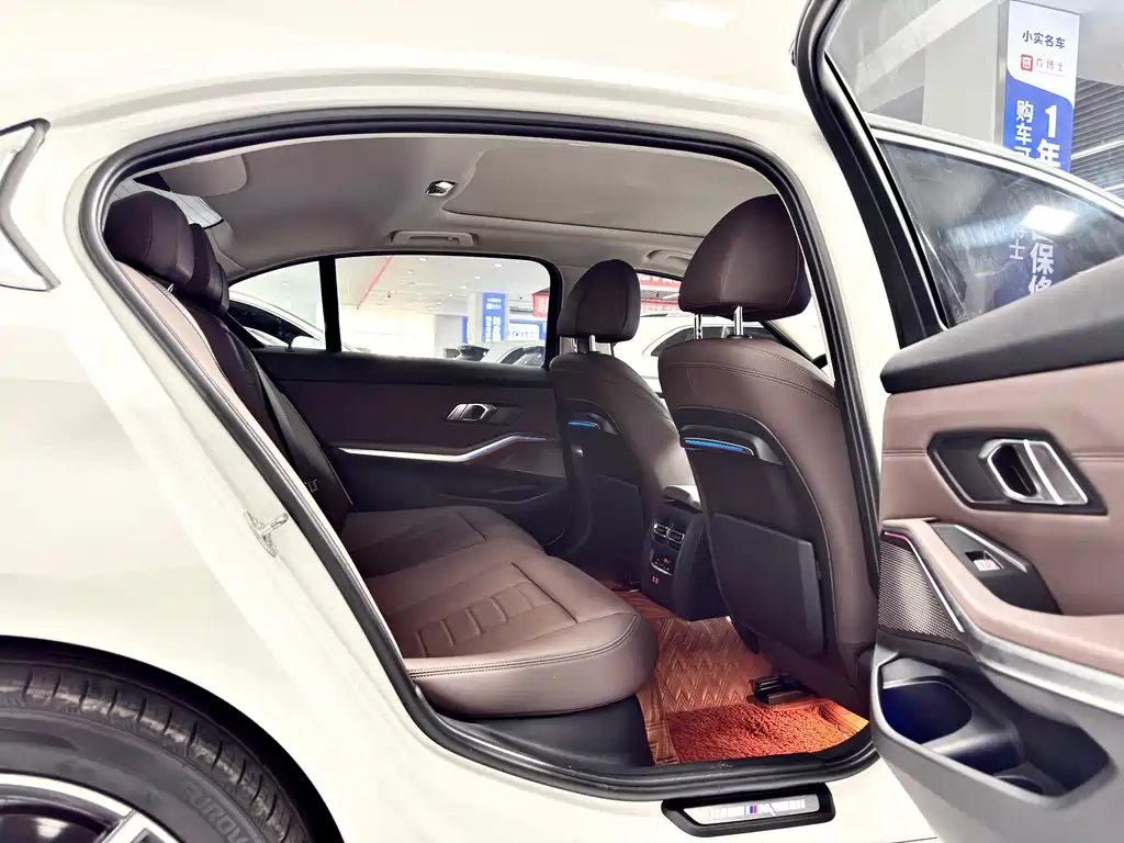 BMW 3 Series — миниатюра 12