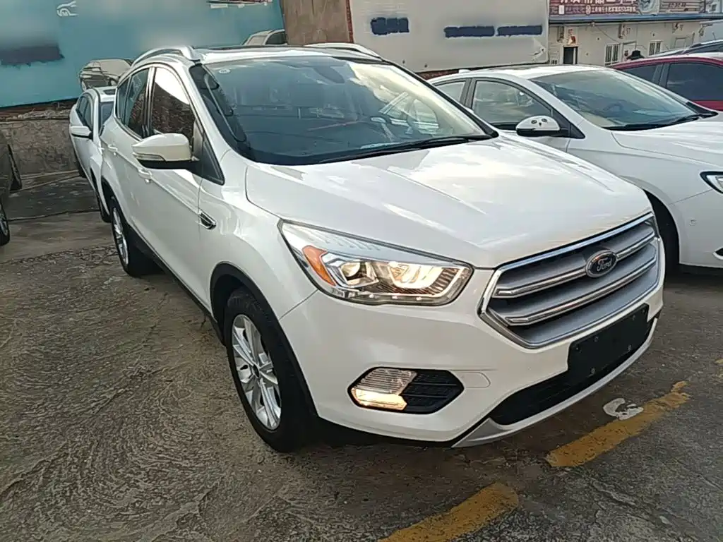 Ford Kuga — миниатюра 4
