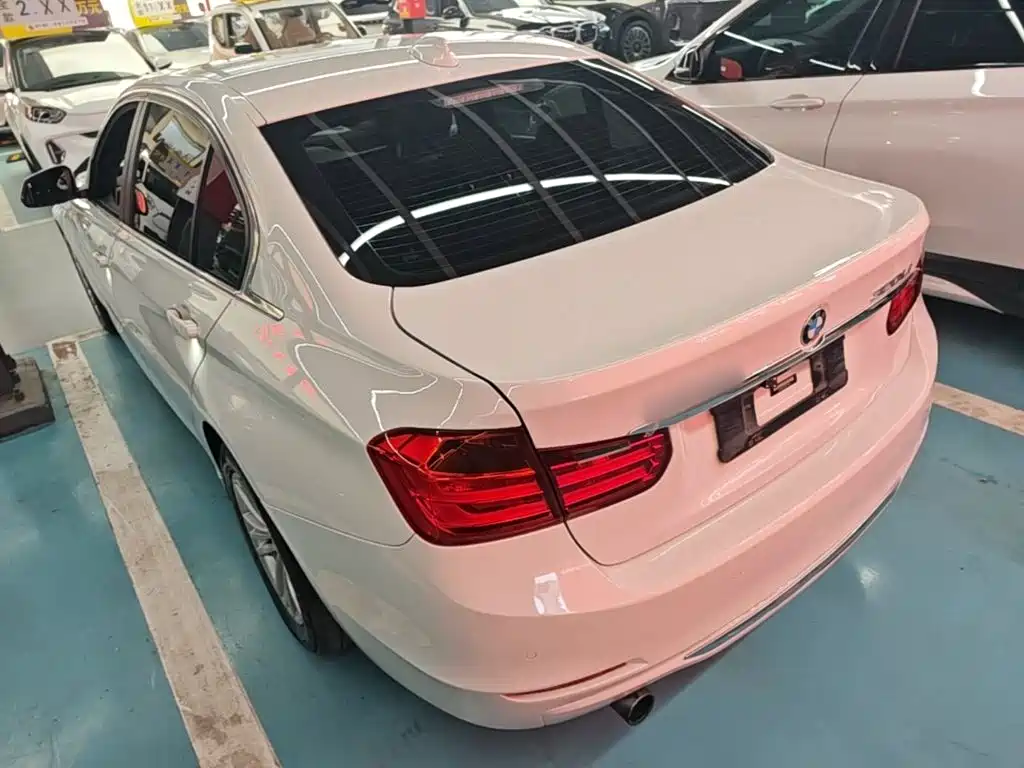 BMW 3 Series — миниатюра 5