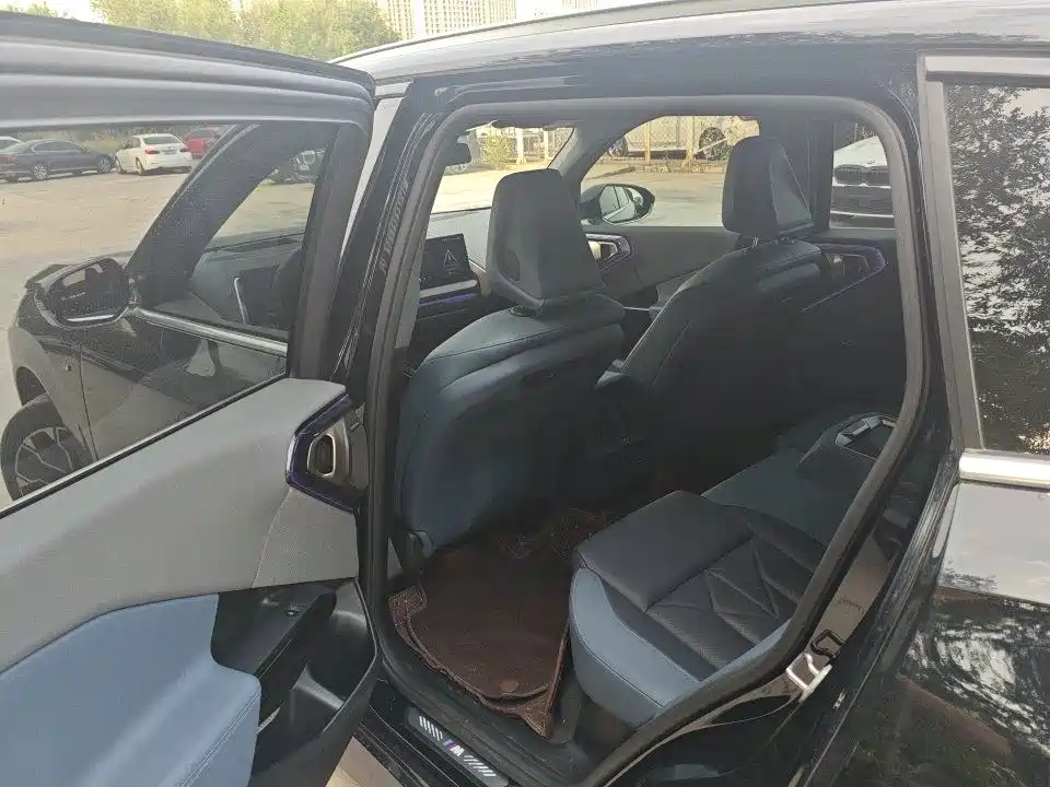 BMW X3 — миниатюра 3