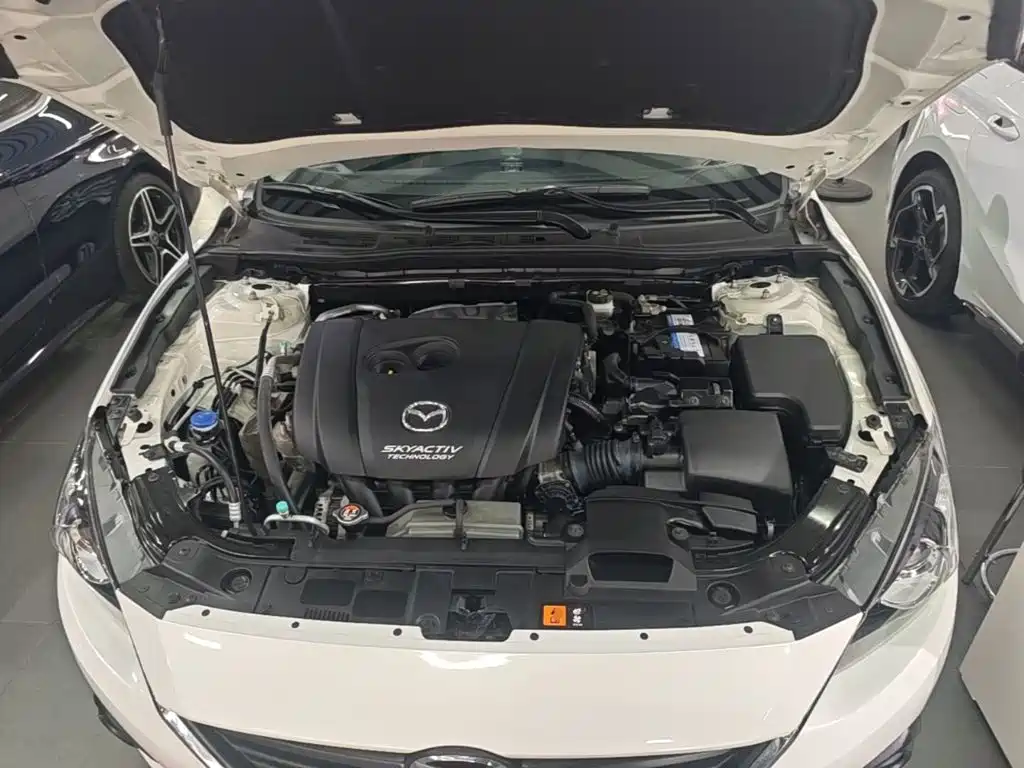 Mazda 3 Axela — миниатюра 20