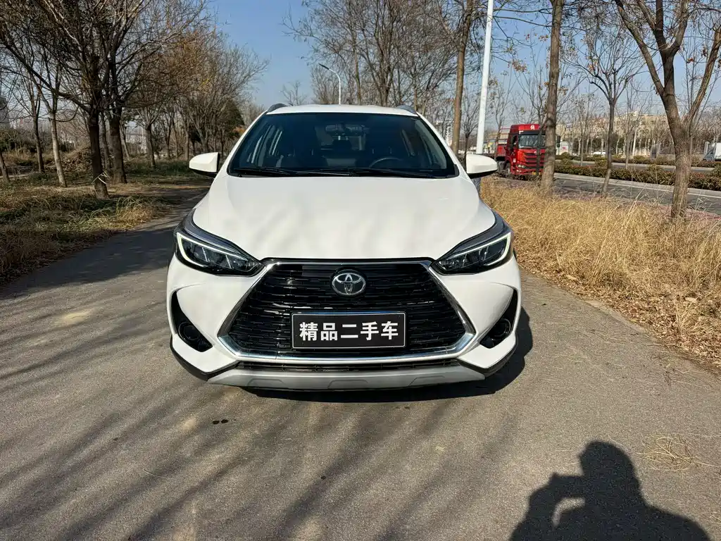 TOYOTA YARIS L ZHIXUAN