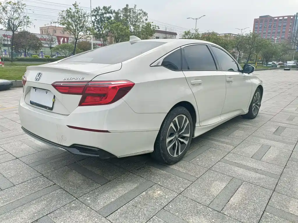 Honda Inspire 2022 2.0L