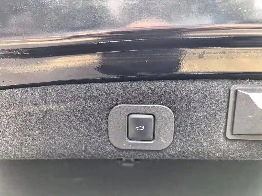 Lincoln Continental — миниатюра 6