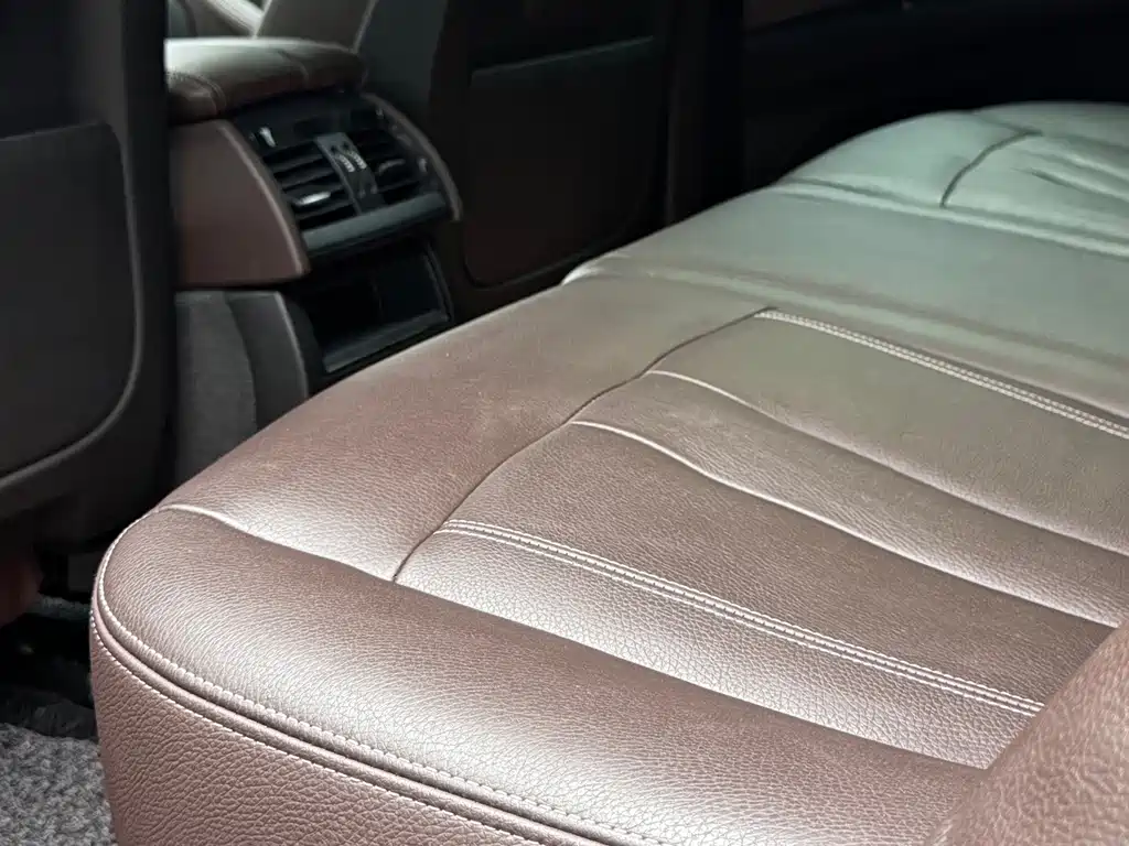 BMW X5 (Import) — миниатюра 25