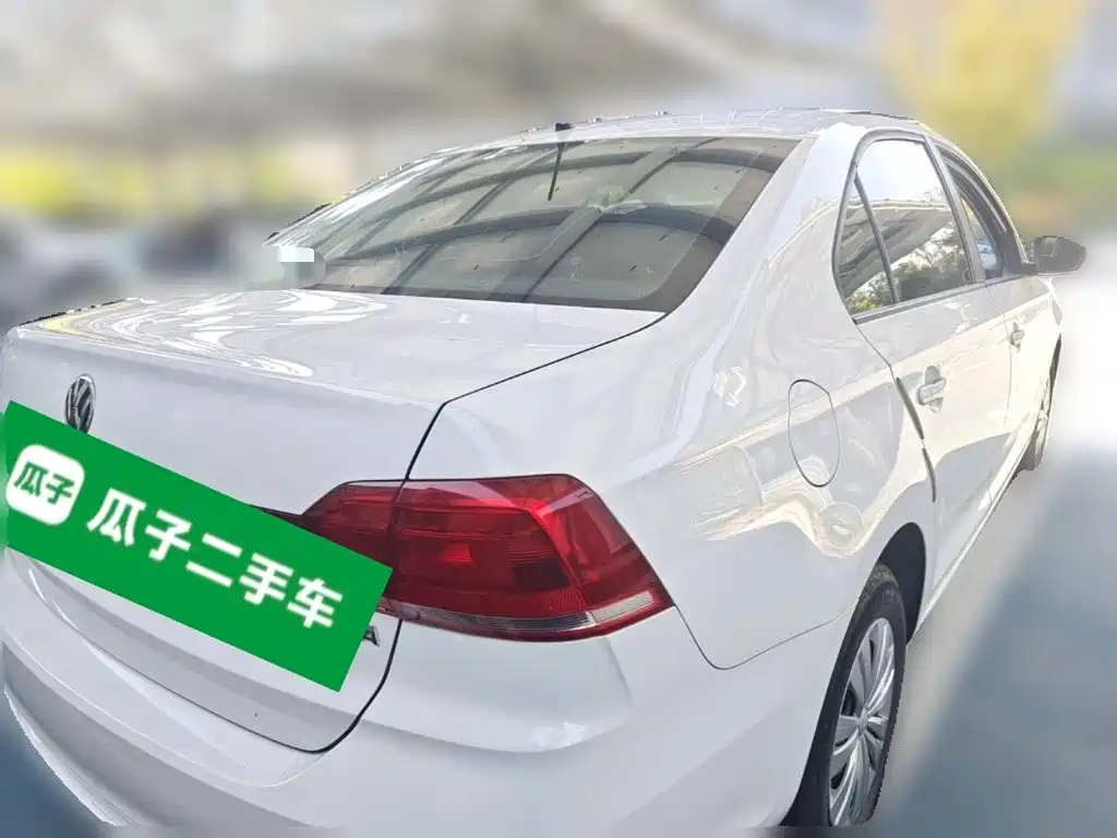 Volkswagen Santana — миниатюра 5