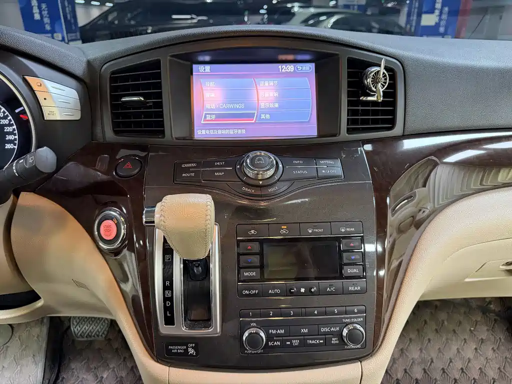 Nissan Quest — миниатюра 30