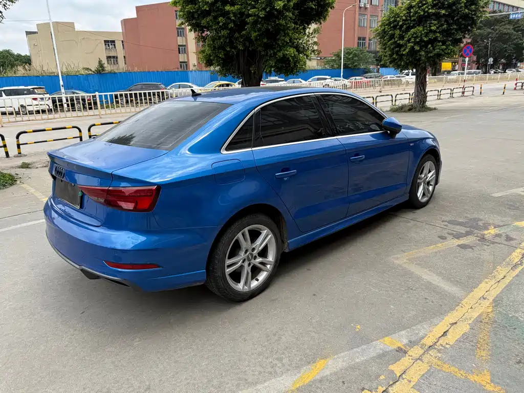 Audi A3 — миниатюра 9