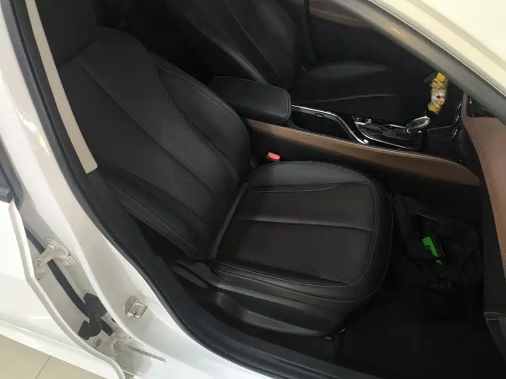 Buick Verano — миниатюра 25