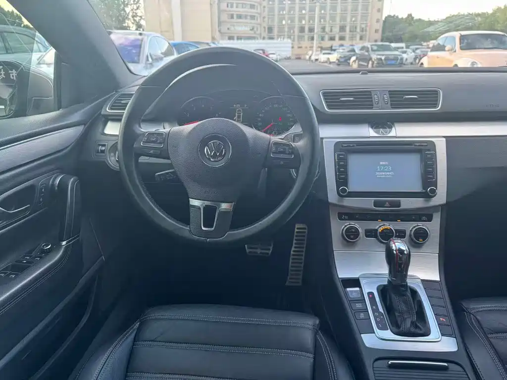 Volkswagen CC — миниатюра 8