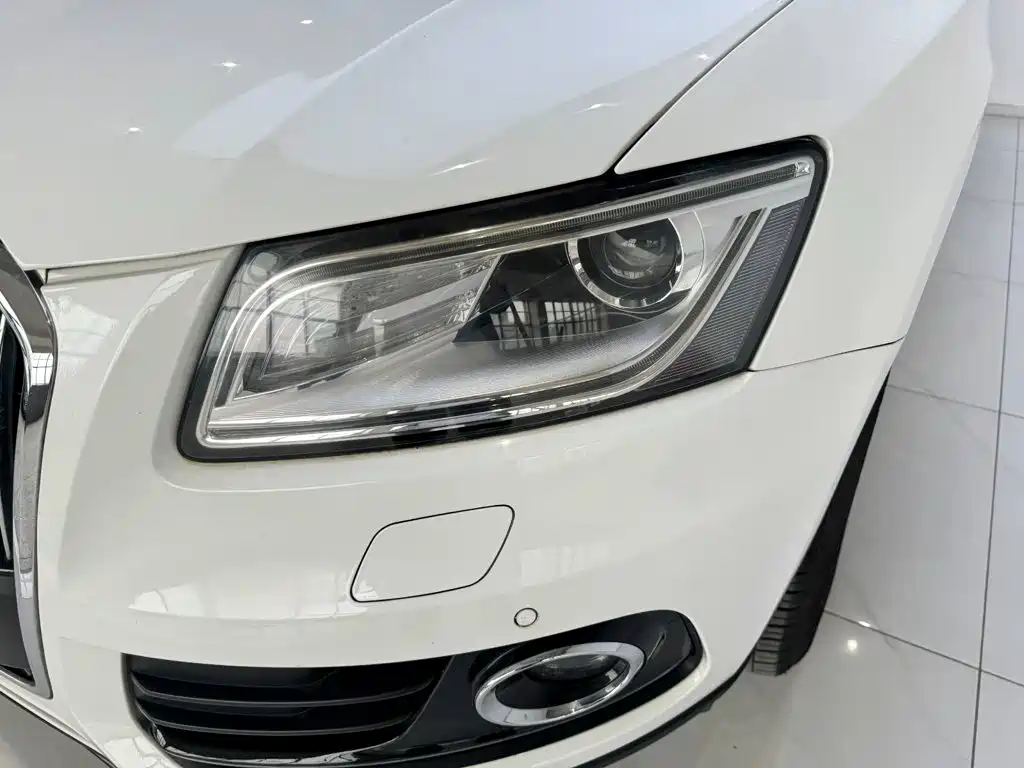 Audi Q5 — миниатюра 12