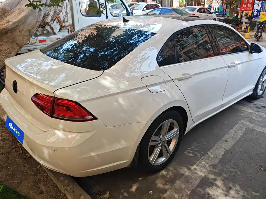Volkswagen Lamando — миниатюра 3