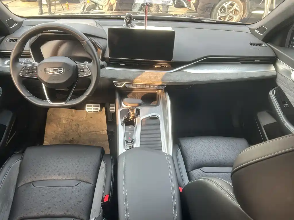 GEELY AUTOMOBILE XINGRUI