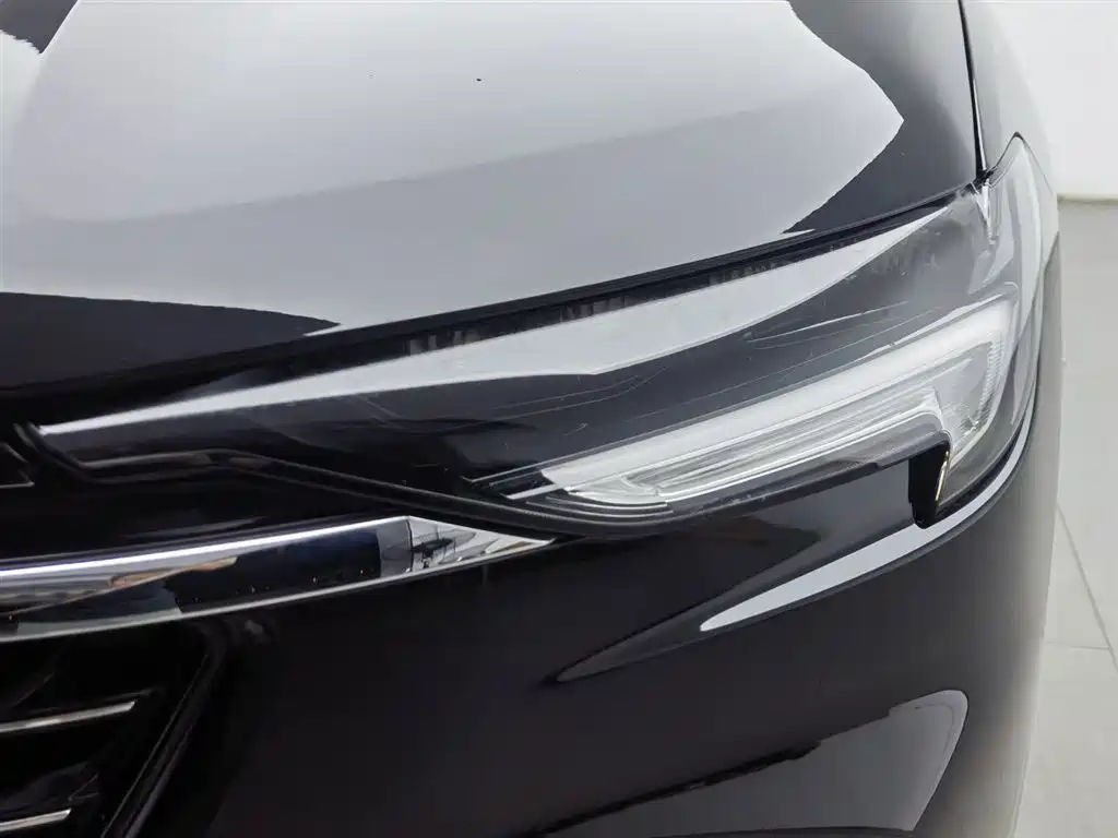 Buick Envision Plus Plus 2021 Plus 652T мест Luxury