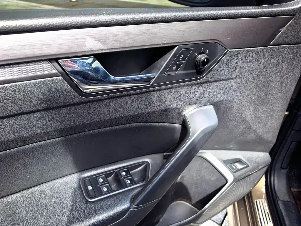 Volkswagen Passat — миниатюра 20