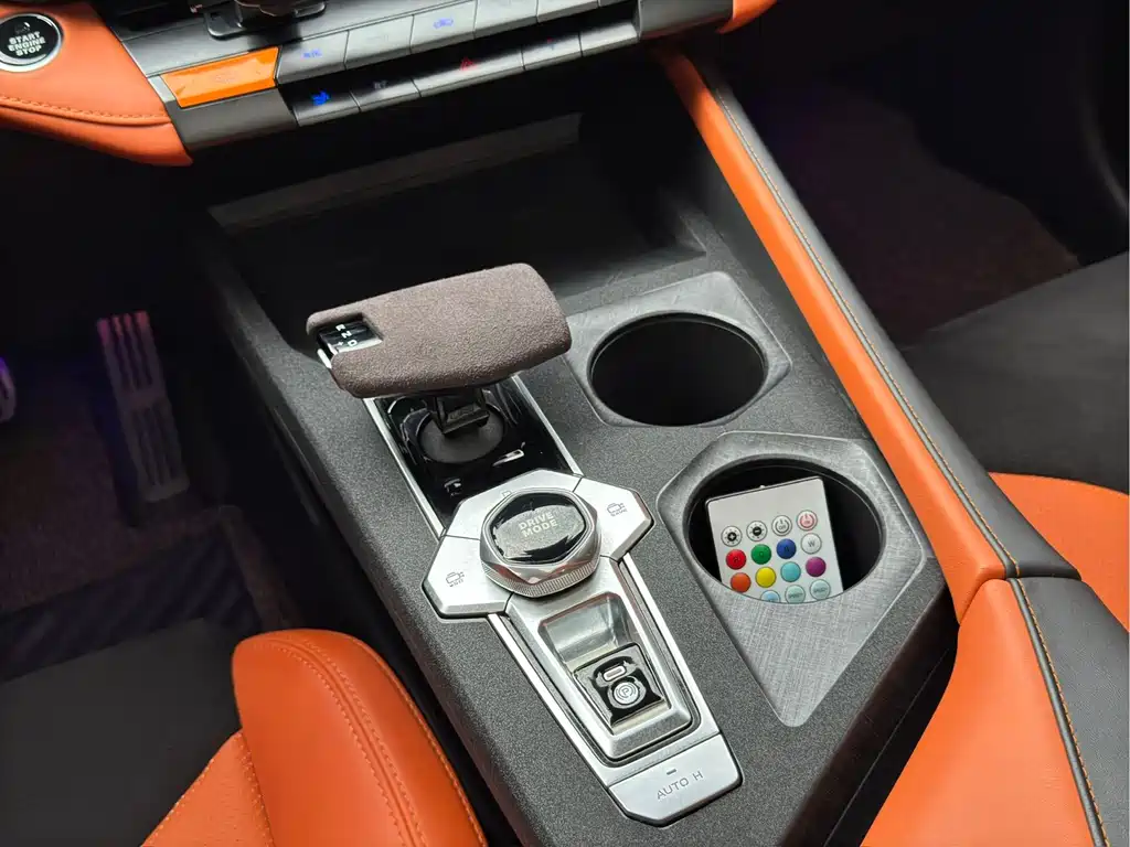 Changan UNI-V — миниатюра 17
