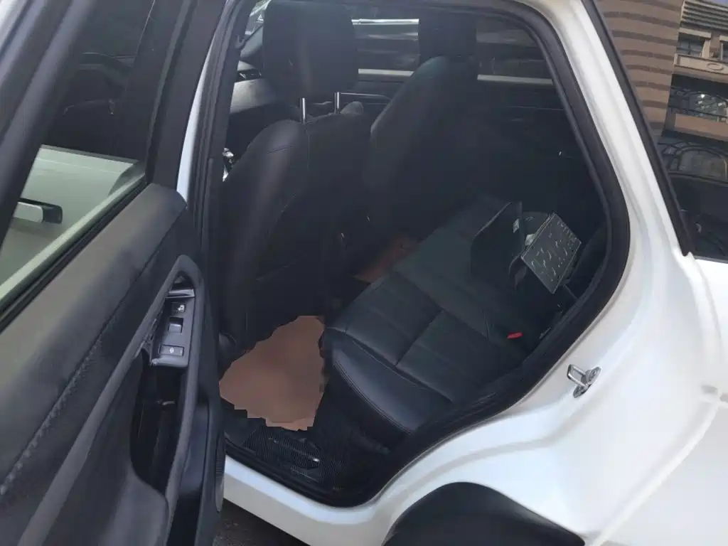 Land Rover Evoque — миниатюра 18