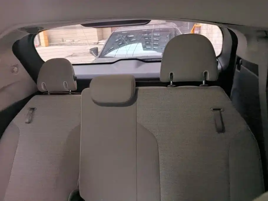 Toyota Sienna — миниатюра 4