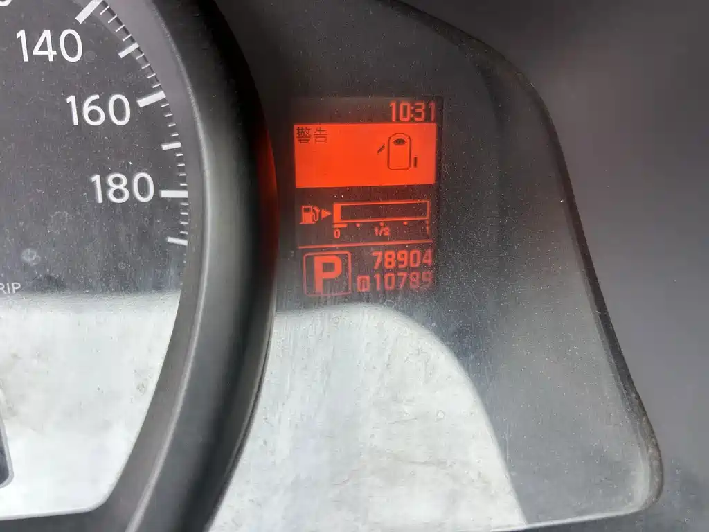 Nissan NV200 — миниатюра 11