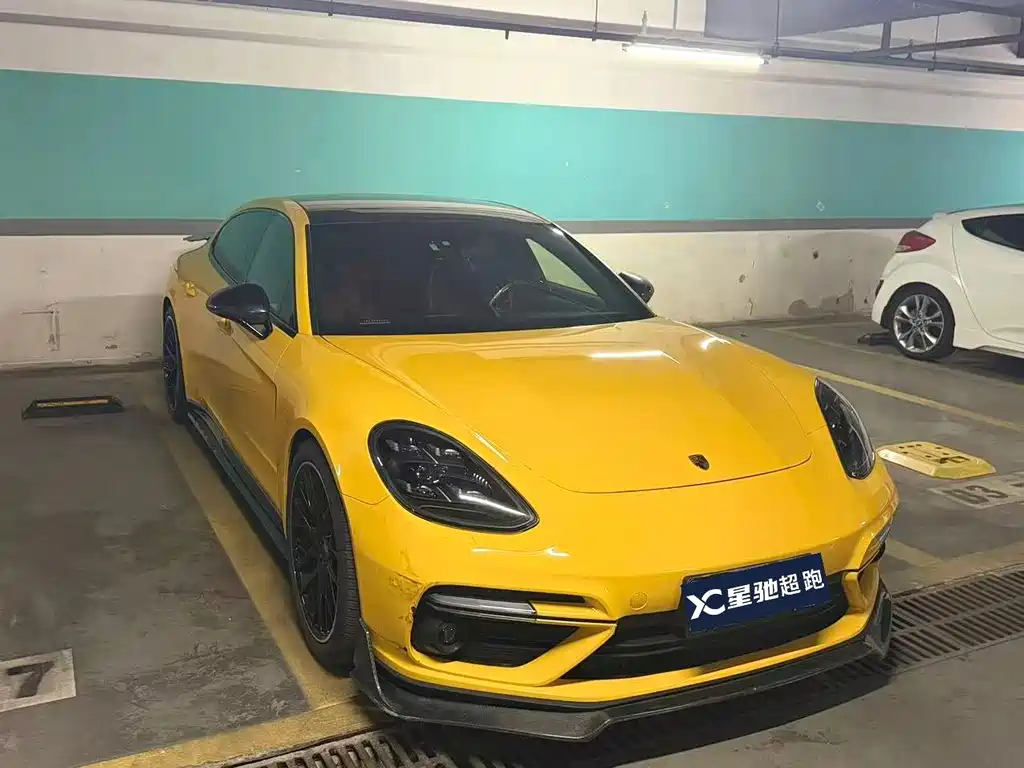 Porsche Panamera 2020