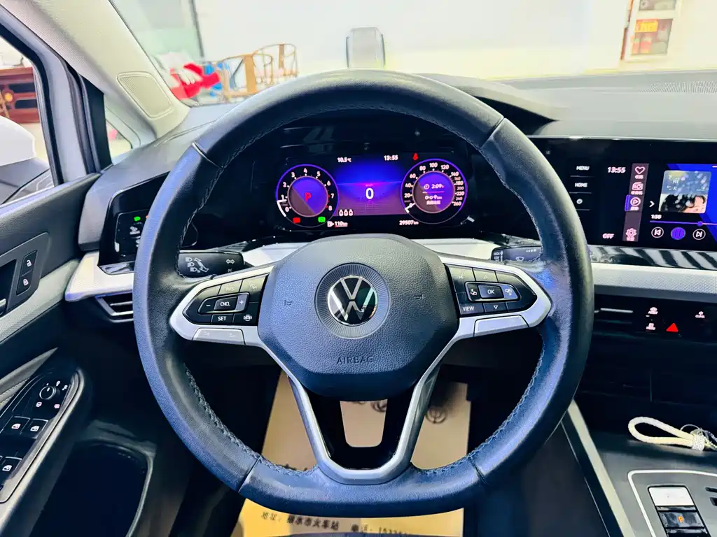 Volkswagen Golf — миниатюра 13