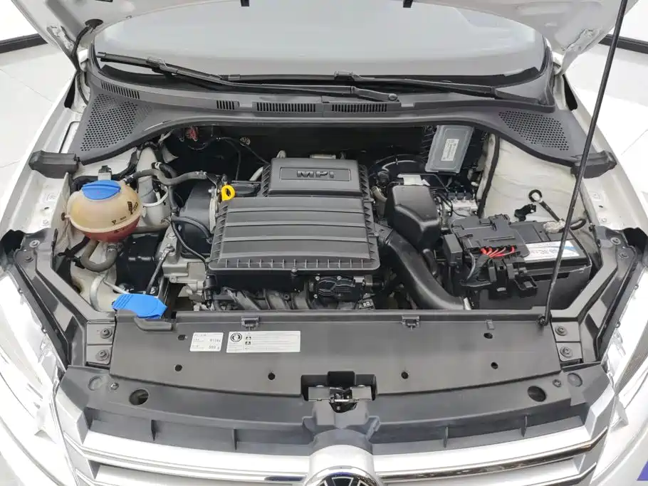 Volkswagen Santana — миниатюра 10