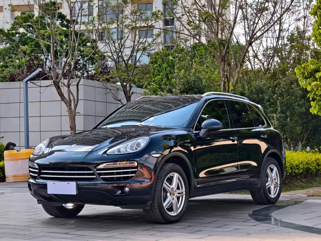 Porsche Cayenne 2014