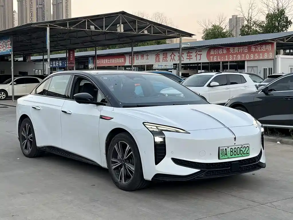 Hongqi Hongqi EH7 — миниатюра 2