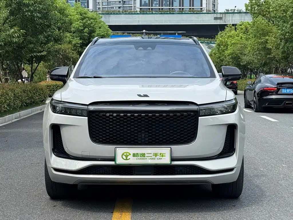 Li Auto Li ONE — миниатюра 2