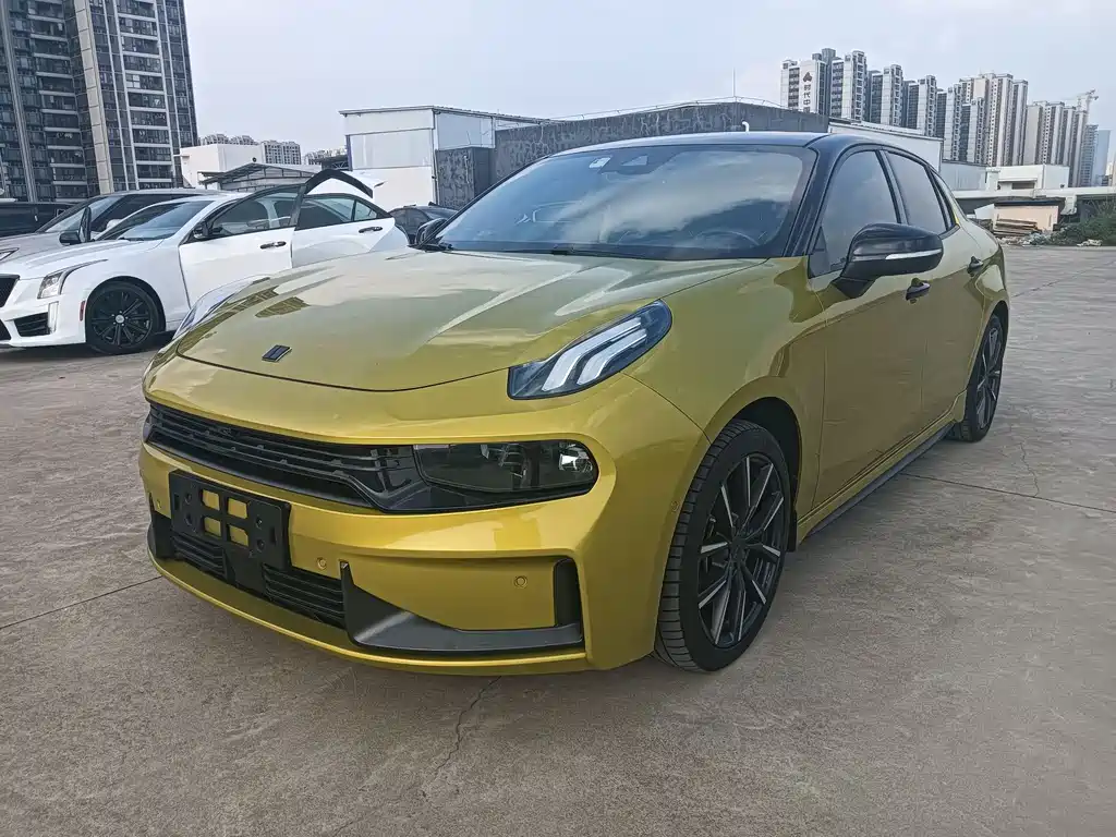 Lynk & Co 03 2020