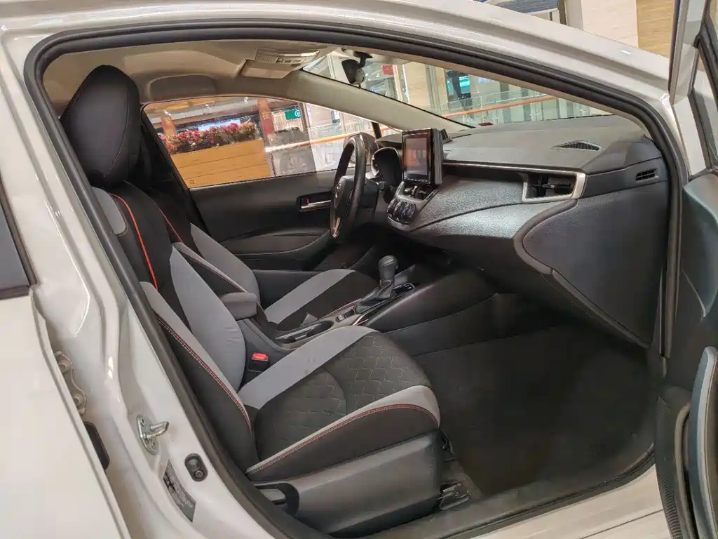 Toyota Corolla — миниатюра 9