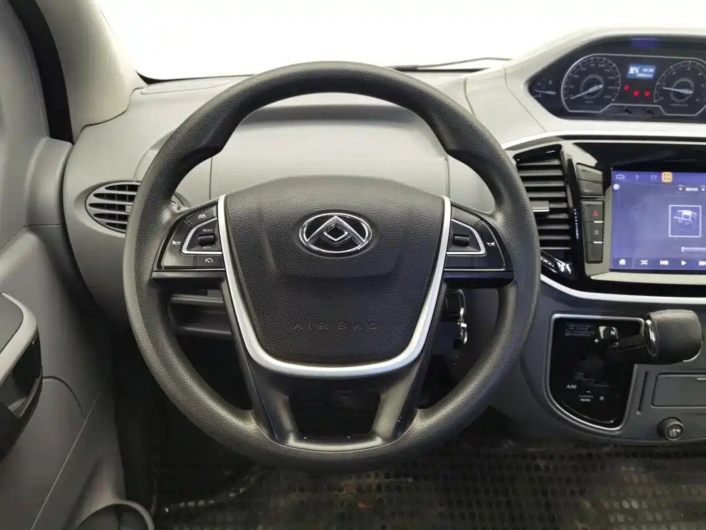 Maxus V80 — миниатюра 11
