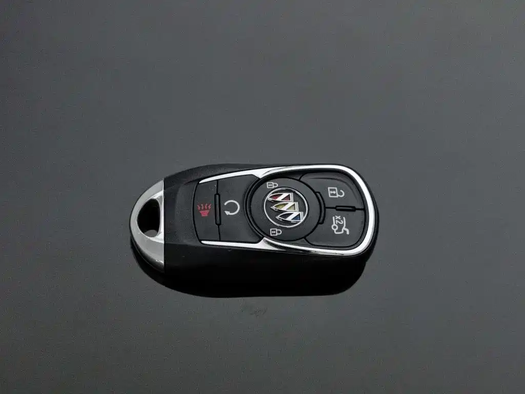 Buick LaCrosse — миниатюра 19
