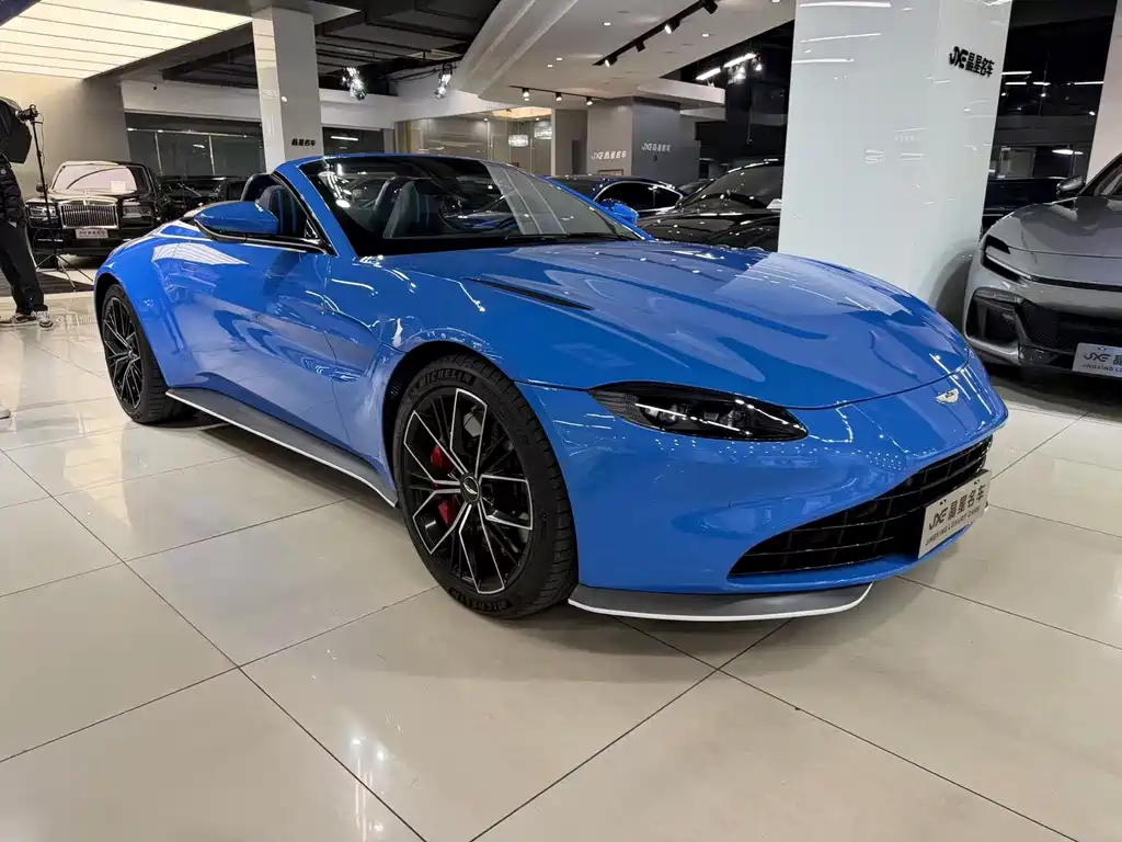 Aston Martin V8 Vantage — миниатюра 2