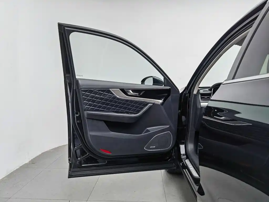 Hongqi Hongqi HS5 — миниатюра 8