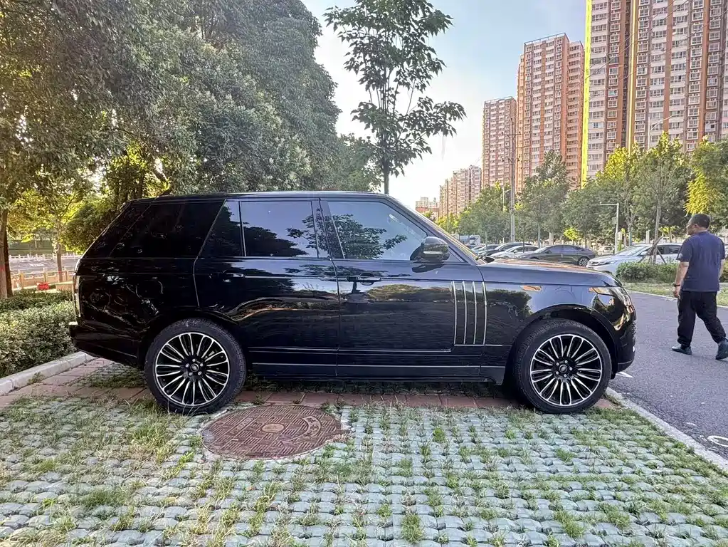 Land Rover Range Rover 2014 3.0 SC V6 Vogue