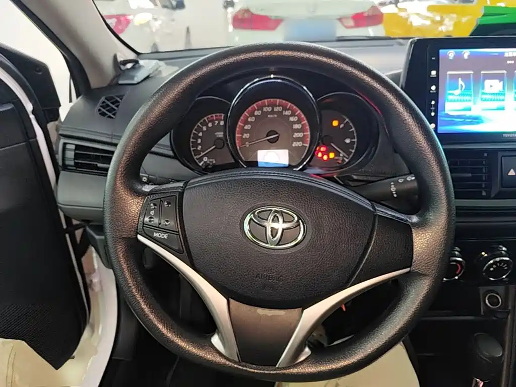 Toyota Vios — миниатюра 11
