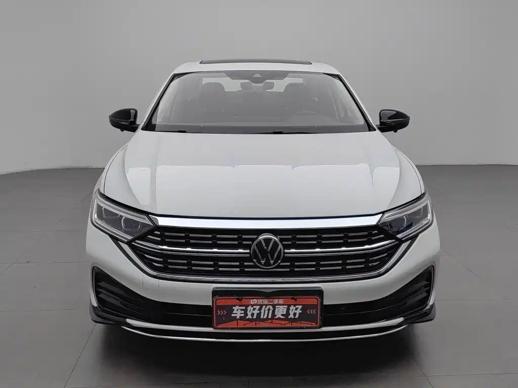 Volkswagen Sagitar — миниатюра 3