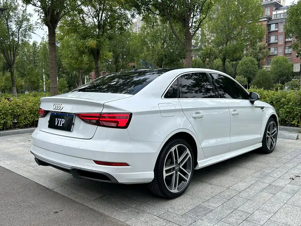 Audi A3 — миниатюра 4