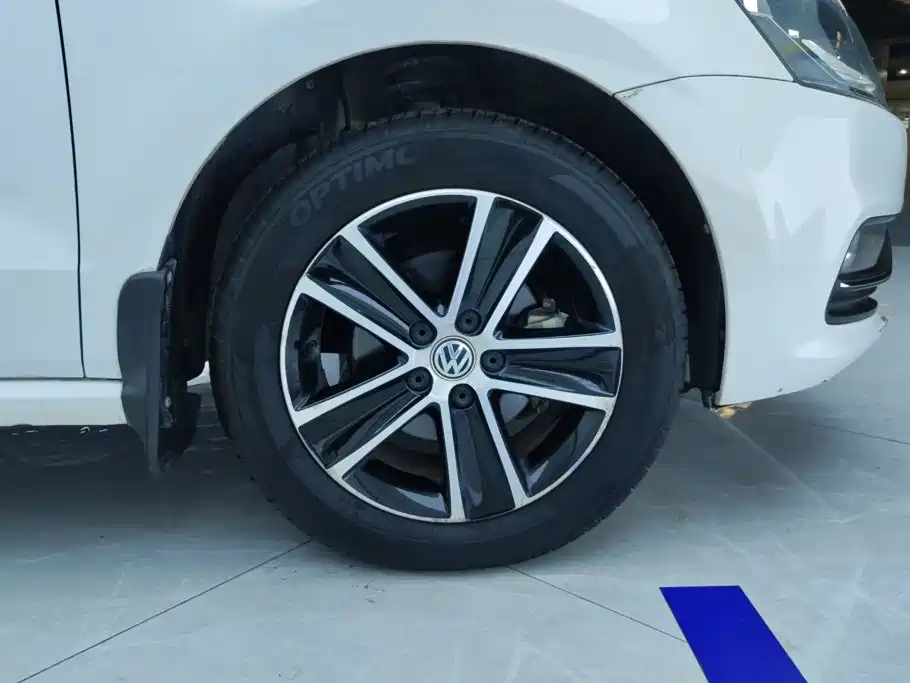 Volkswagen Polo — миниатюра 6