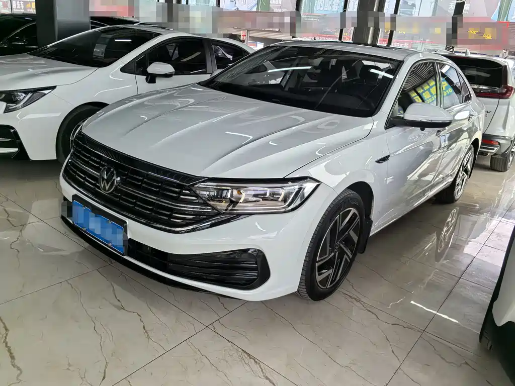 Volkswagen Sagitar 2024