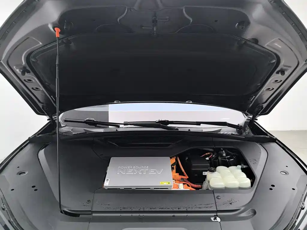 NIO EC6 — миниатюра 6