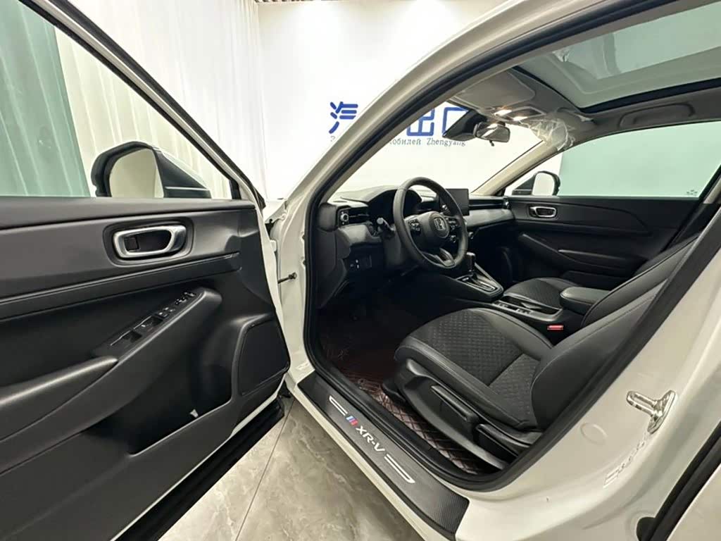 Honda XR-V 1.5 л 2023 г. Белый, пробег 31000 км