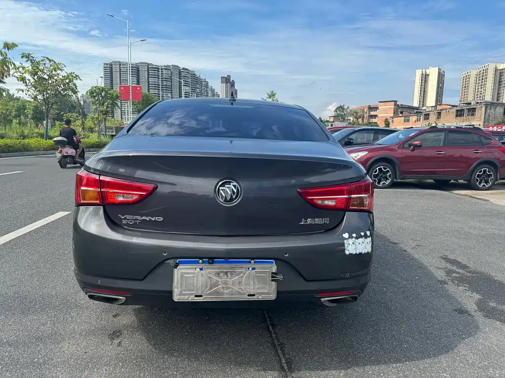Buick Verano — миниатюра 5