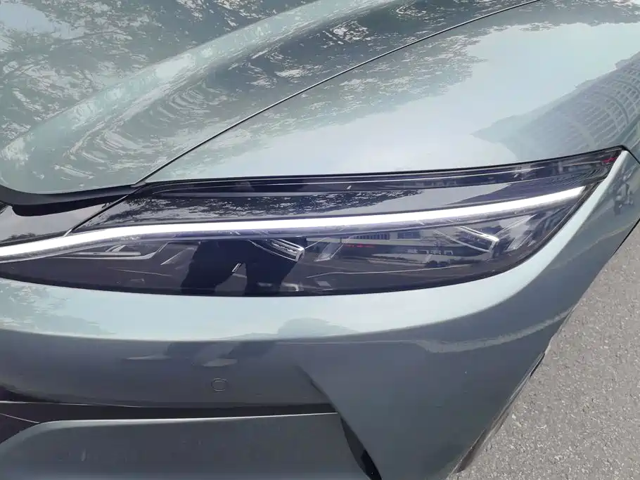 BYD Хань Ли — миниатюра 5