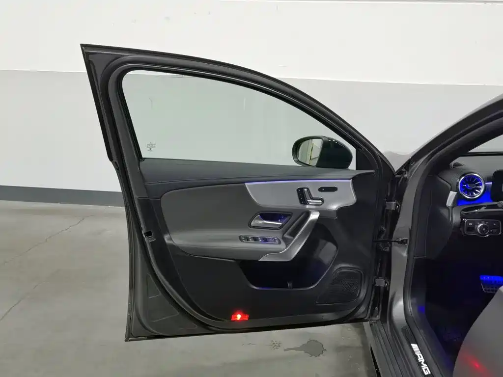 Mercedes-Benz A-Class AMG (Import) — миниатюра 8
