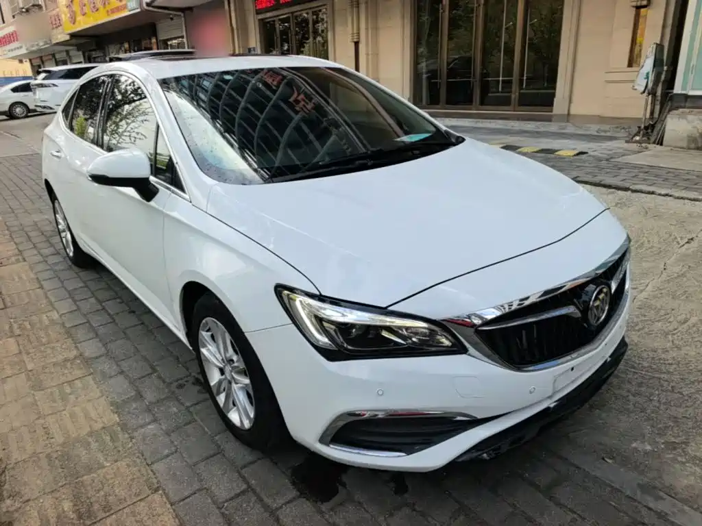Buick Verano — миниатюра 4
