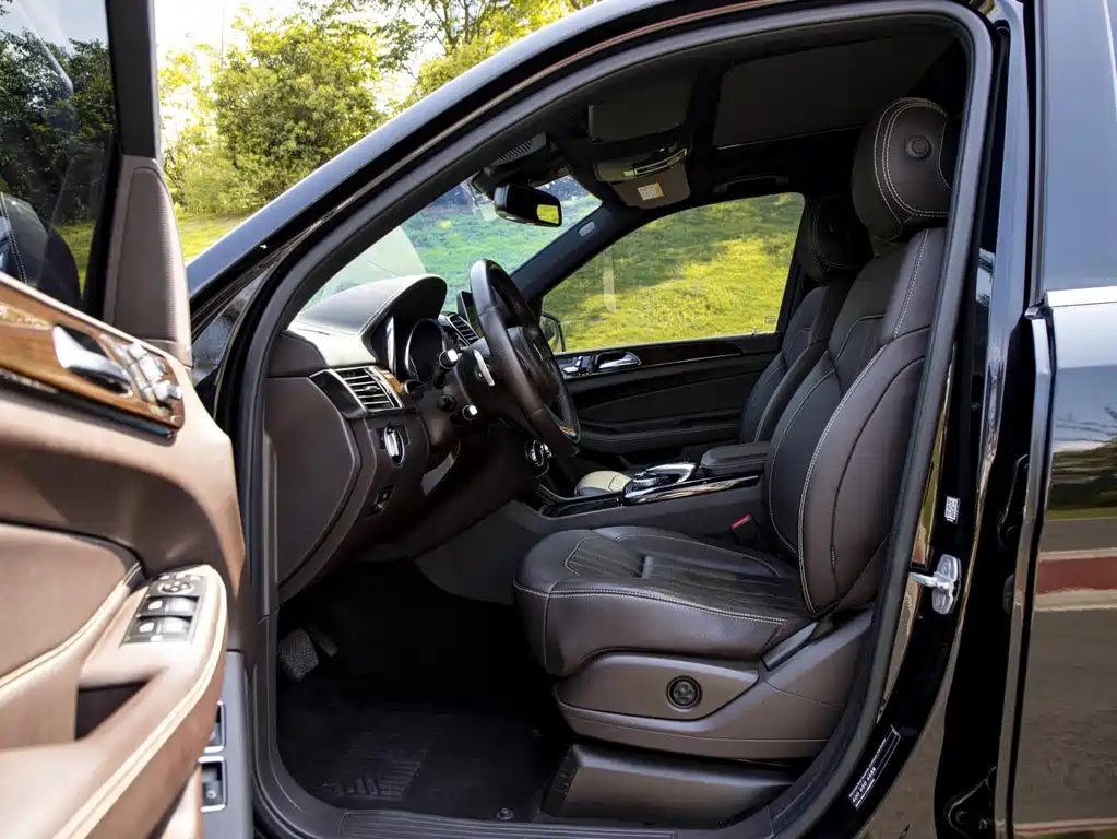 Mercedes-Benz GLS — миниатюра 11