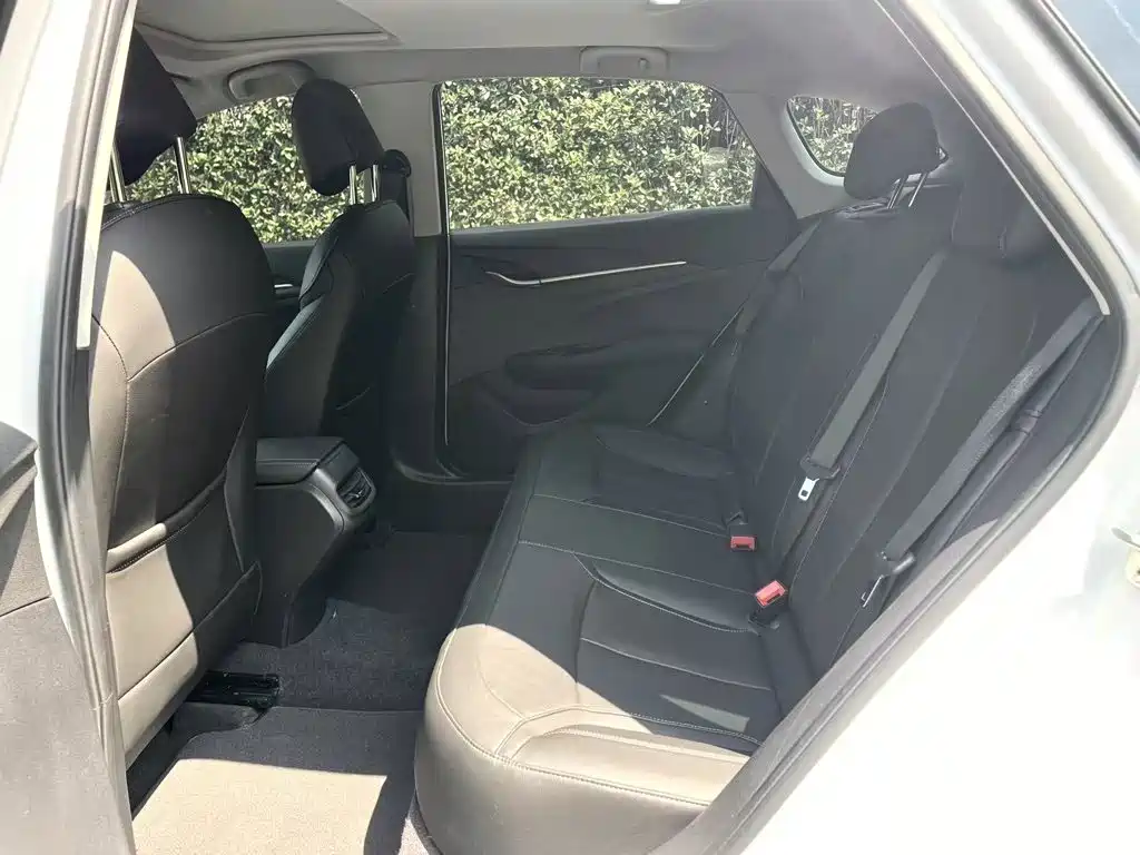 Buick Excelle — миниатюра 17